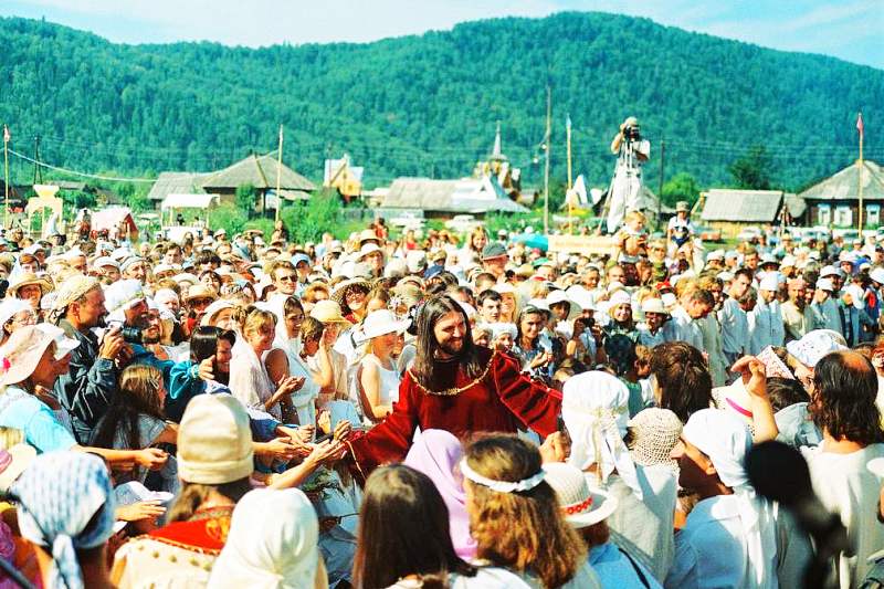 Vissarion beim Sommerfest (2004)